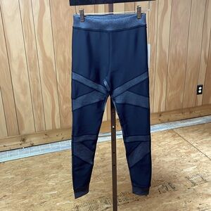 Alo yoga level up HW legging